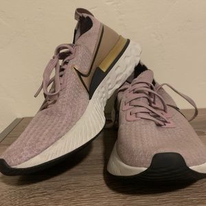 Nike React Infinity Run Sneakers